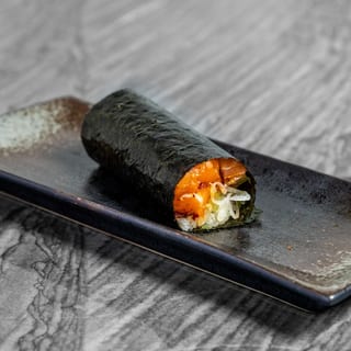Spicy Salmon Crunch Roll