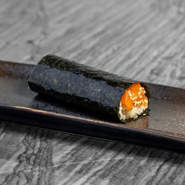Salmon Roll.